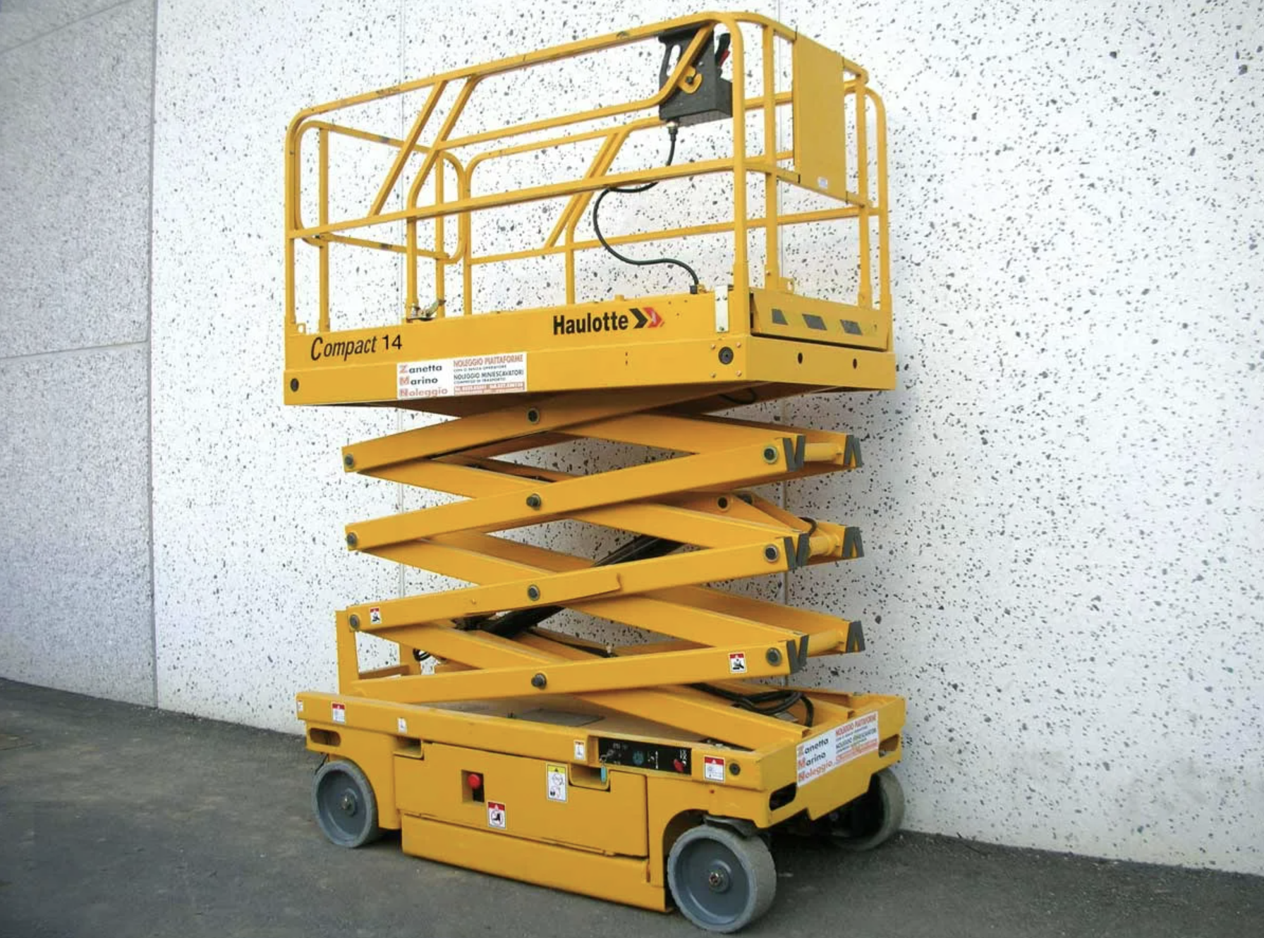 HAULOTTE COMPACT 12